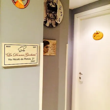 La Donna Garbata לינה וארוחת בוקר